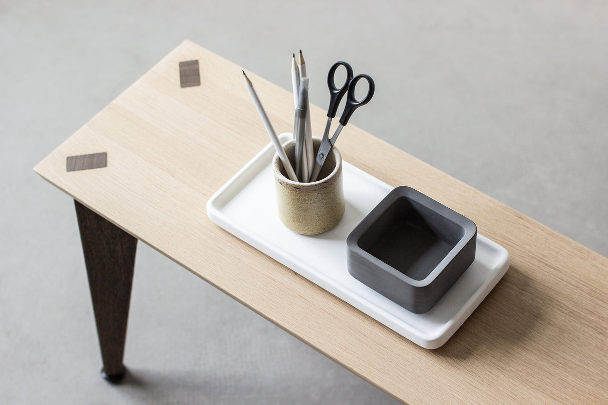 LIKEconcrete KARIN - Bricka i betong Small - Vit